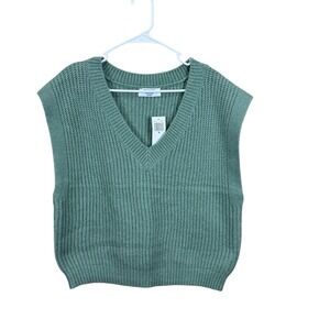 Double Zero, Mystical Medium, Sleeveless Sweater Vest, Green Solid NWT